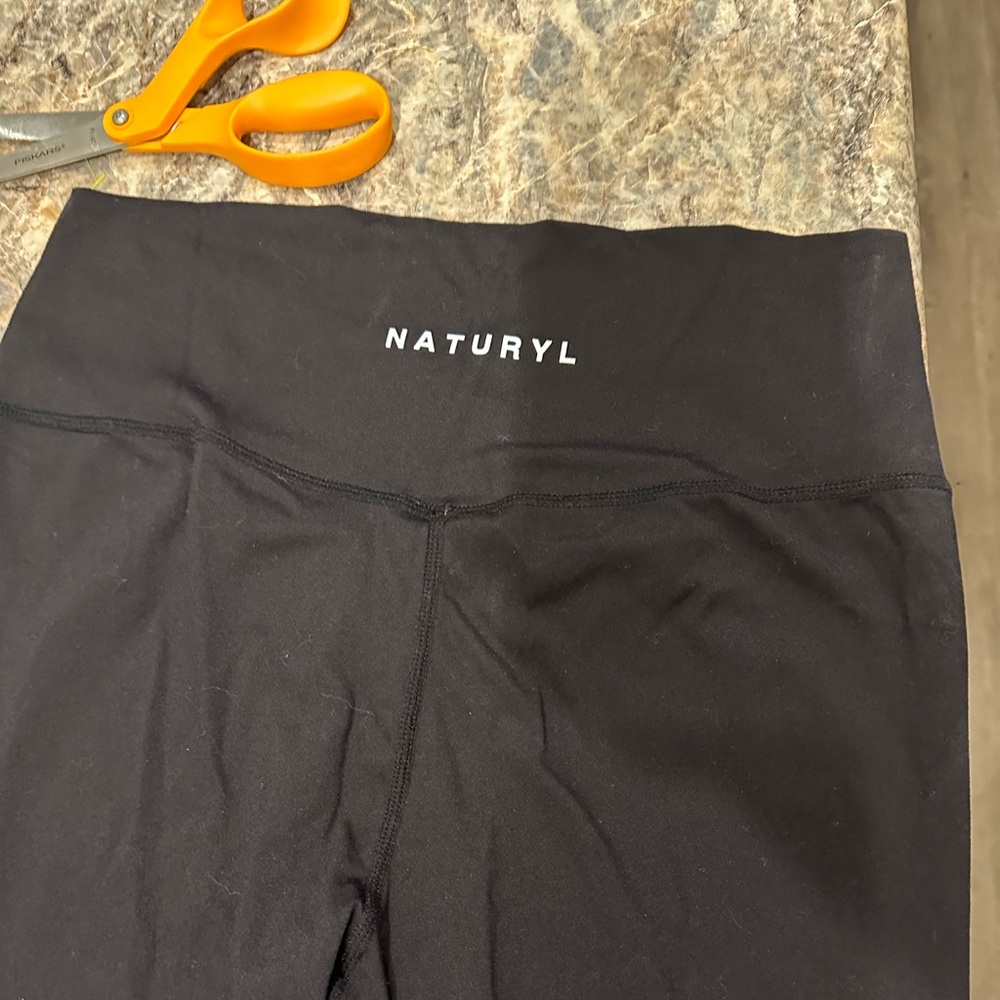 Naturyl leggings large